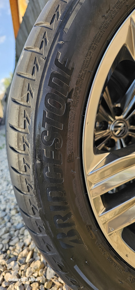 Шины летние Bridgestone 255/45 R19, литые диски 8,5Jx19 ET38 5x112 на ...