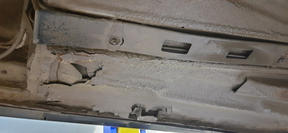 Замена днища — Lada Приора хэтчбек, 1,6 л, 2011 года | визит на сервис ...