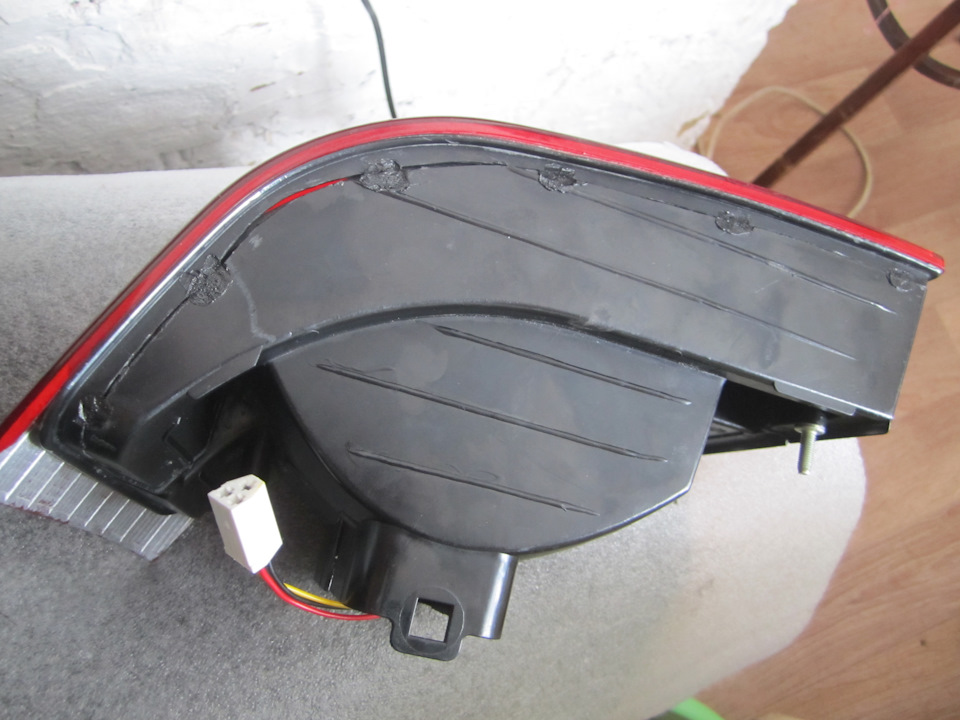 "Приоро-клюшки", приоровские светодиодные платы в задних фонарях ВАЗ ...