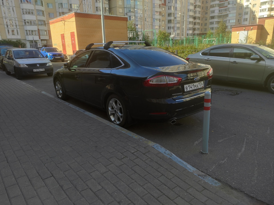 Оригинальные поперечины на крышу — Ford Mondeo IV, 2 л, 2014 года ...