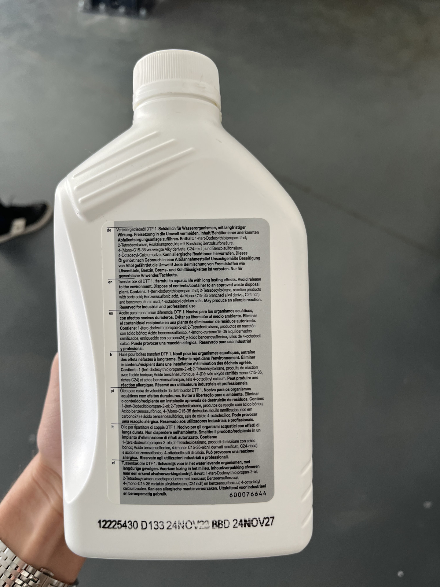 Замена масла в раздатке — BMW 3 series Touring (F31), 2 л, 2018 года ...