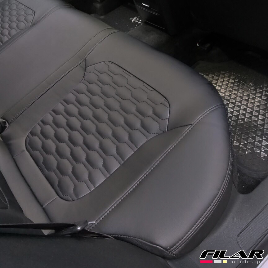 Каркасные чехлы с вышивкой "соты" VW Passat B7 — FILAR на DRIVE2