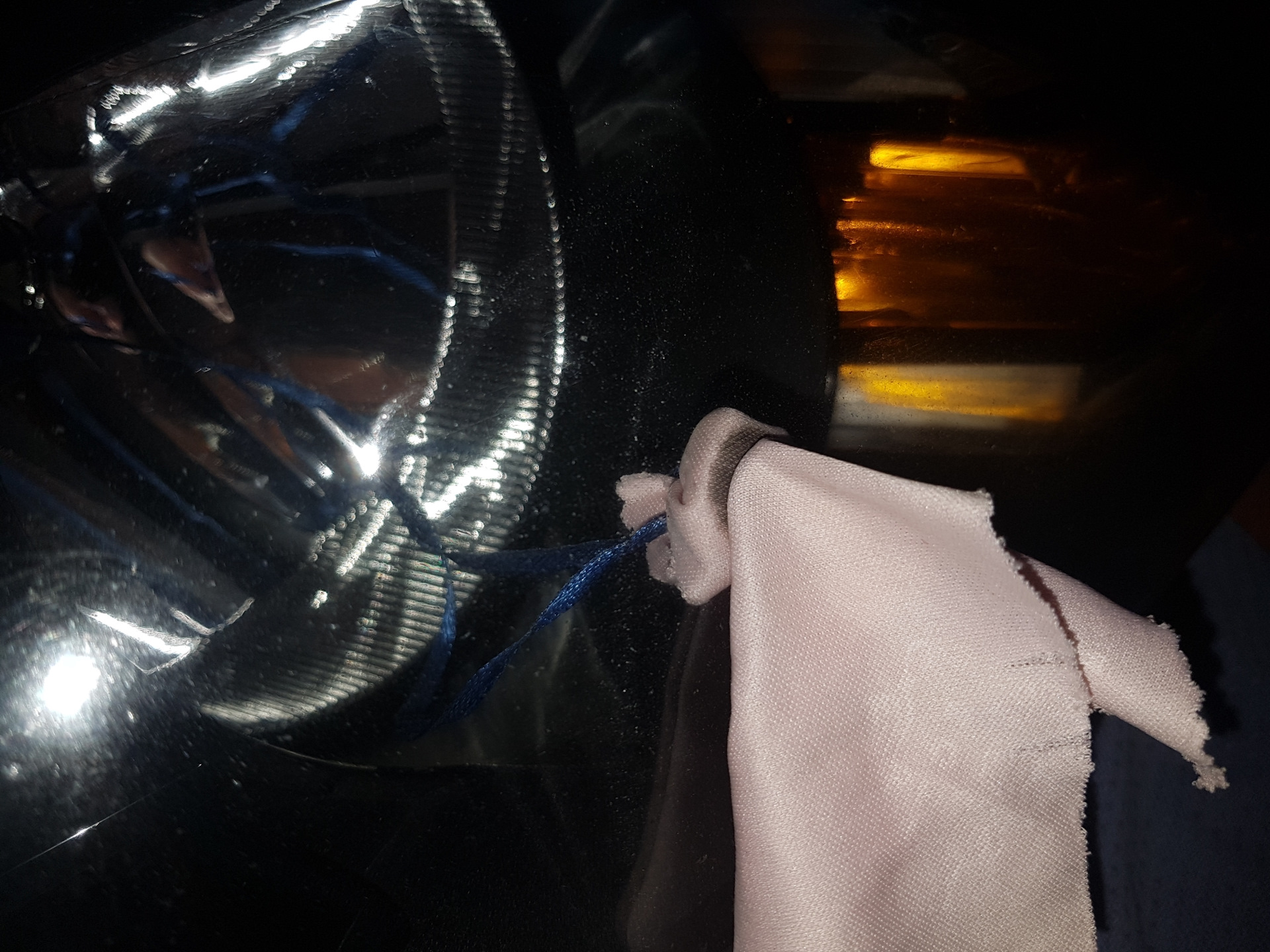 Чистка фар изнутри, не разбирая, магнитами! — Ford Focus II Sedan, 2 л ...