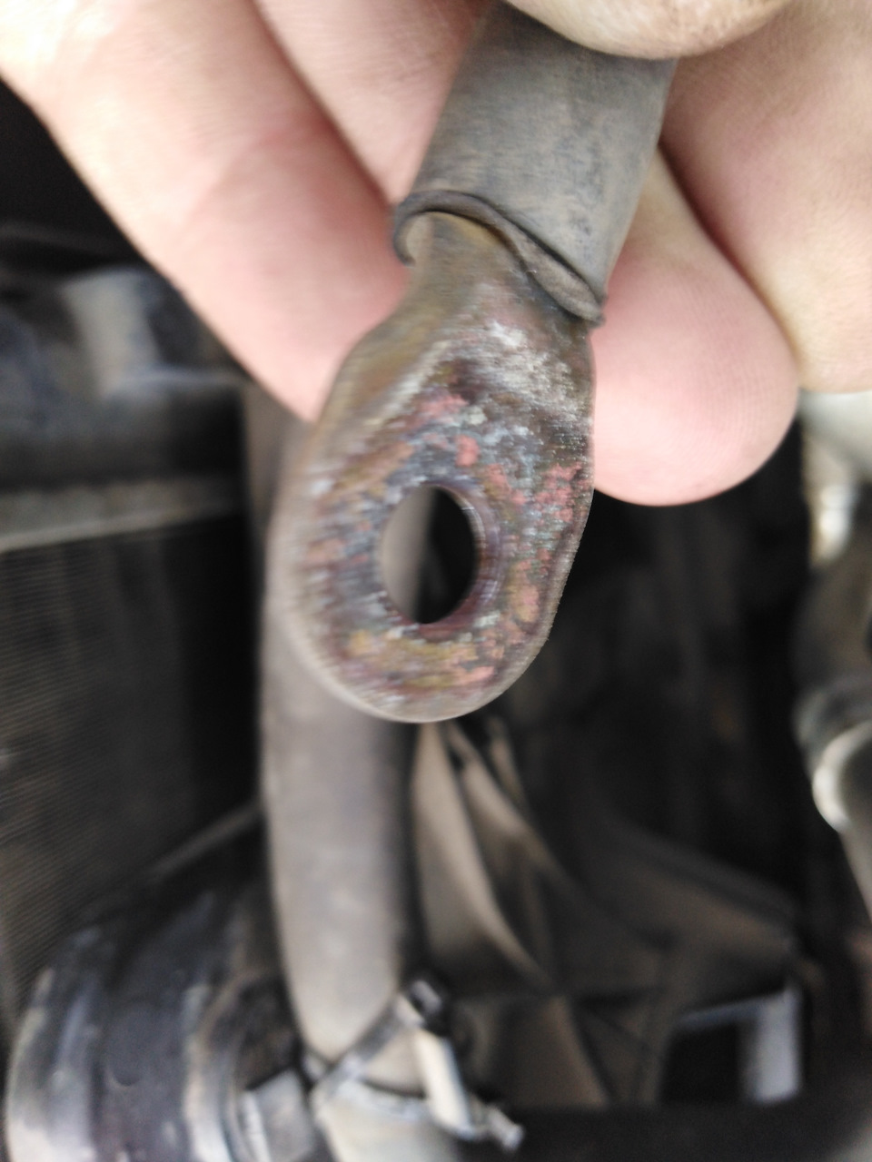 Замена задних амортизаторов на KYB Excel-G — Nissan Primera (P11), 1,6 ...