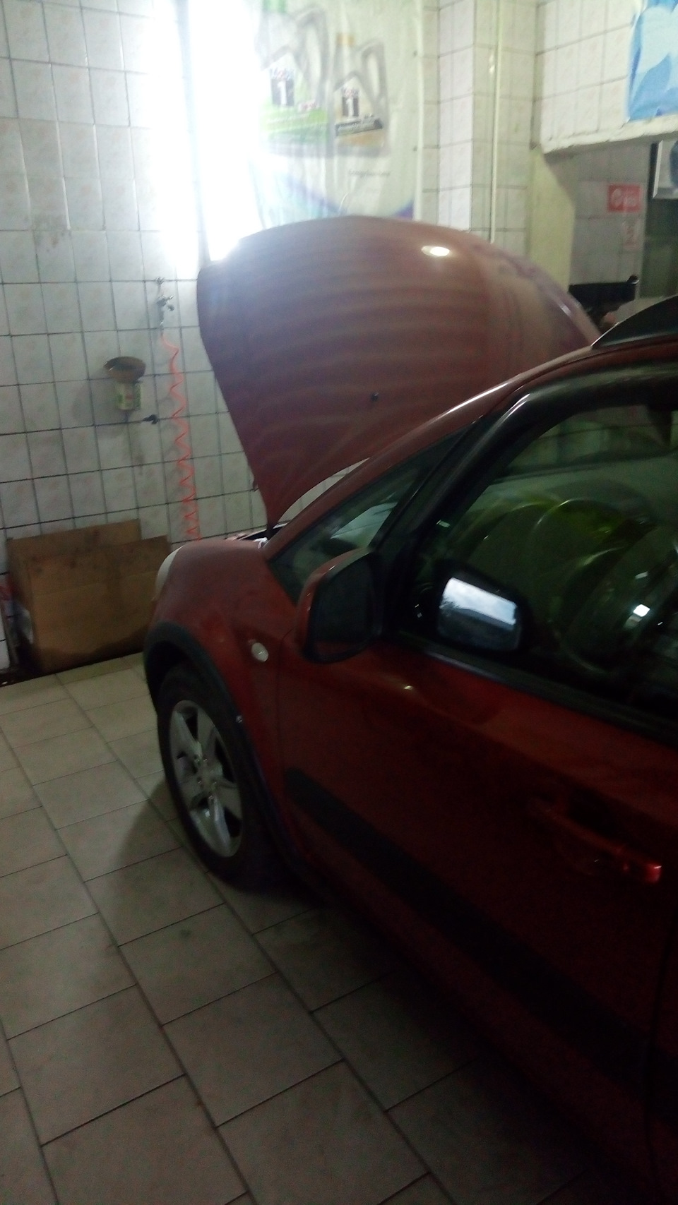 Плановая замена масла в моторе — Suzuki SX4 (1G), 1,6 л, 2010 года ...