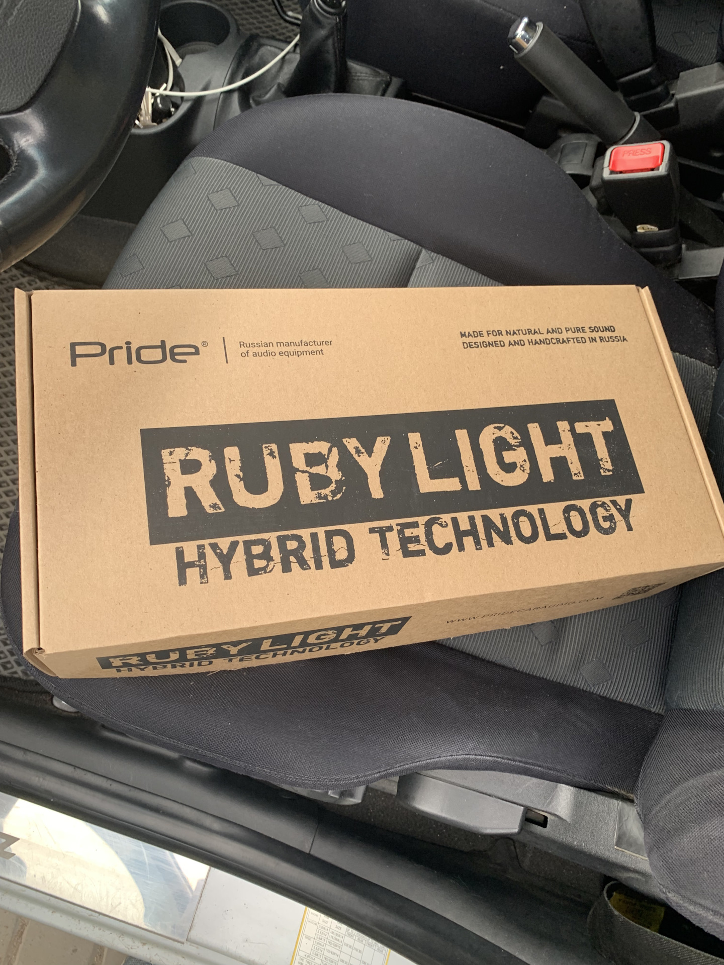 Прайд руби лайт. Акустика Pride Ruby Light 6,5. Pride Ruby Light 6.5 грили. Pride Ruby Light 6.5 характеристика. Ruby Light Hybrid Technology.