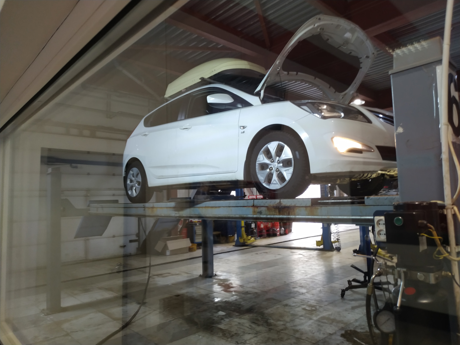 Смена масла в акпп — Hyundai Solaris Hatchback, 1,6 л, 2016 года ...