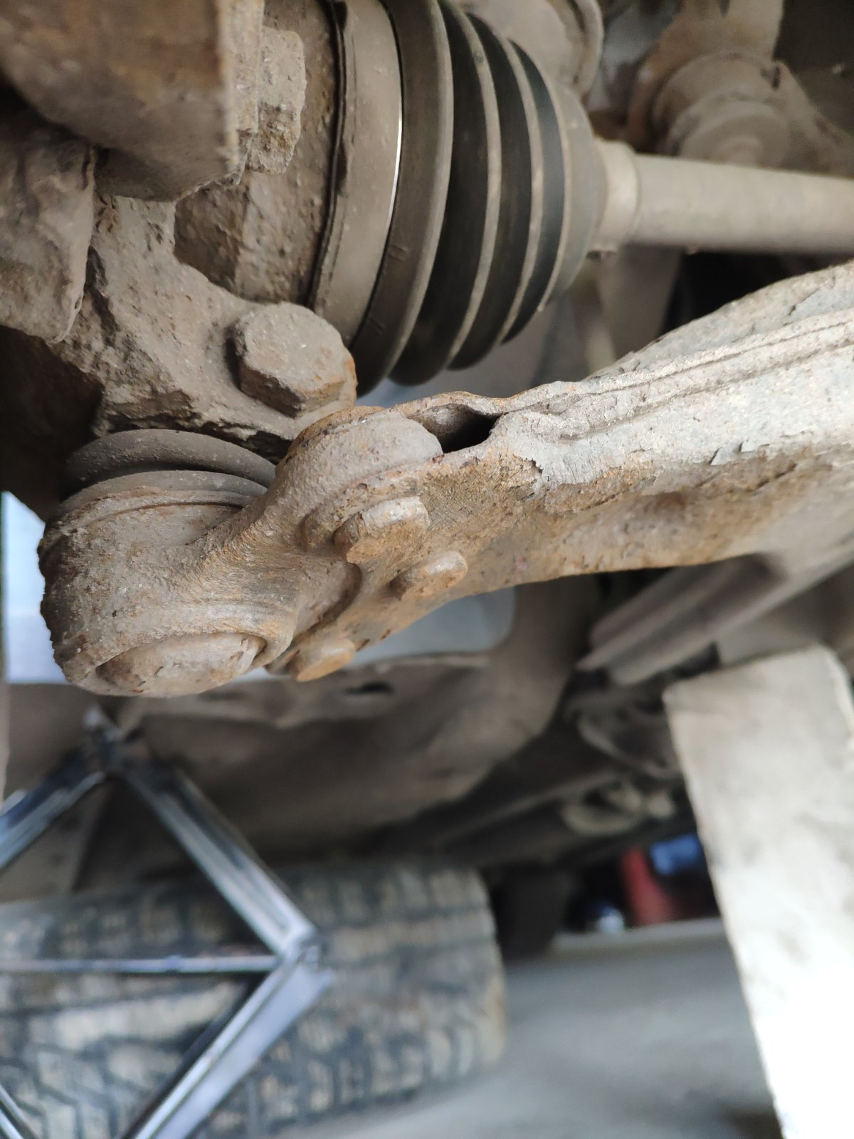 Замена шаровой, без ямы, без подъемника, без снятия рычага. На живую ...