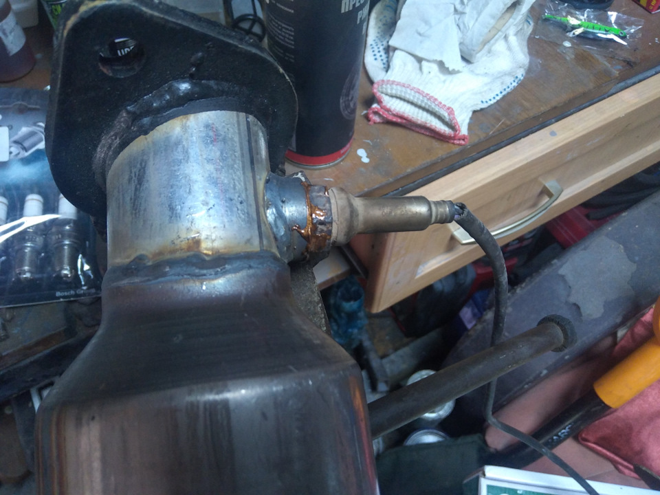 Замена приемной трубы глушителя. — Great Wall Hover, 2,4 л, 2012 года ...