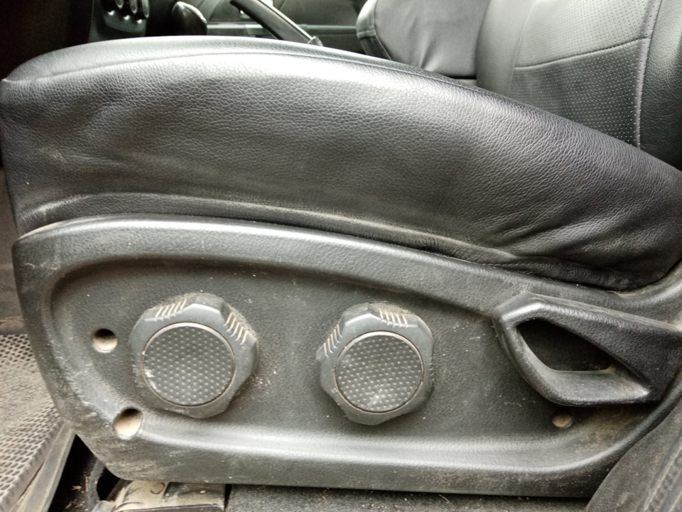 Лифт передних рекстон-сидений — УАЗ Patriot, 2,7 л, 2015 года | своими ...