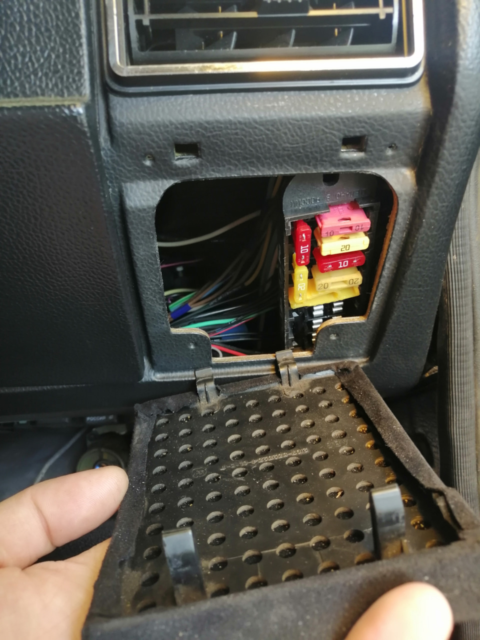 Фото в бортжурнале Lada 210740