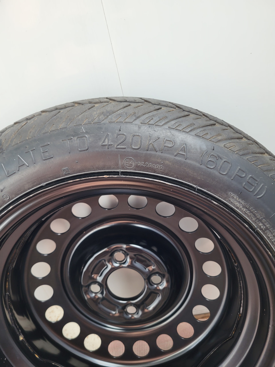 Давление в банане, докатке — Nissan Note e-Power, 1,2 л, 2019 года ...