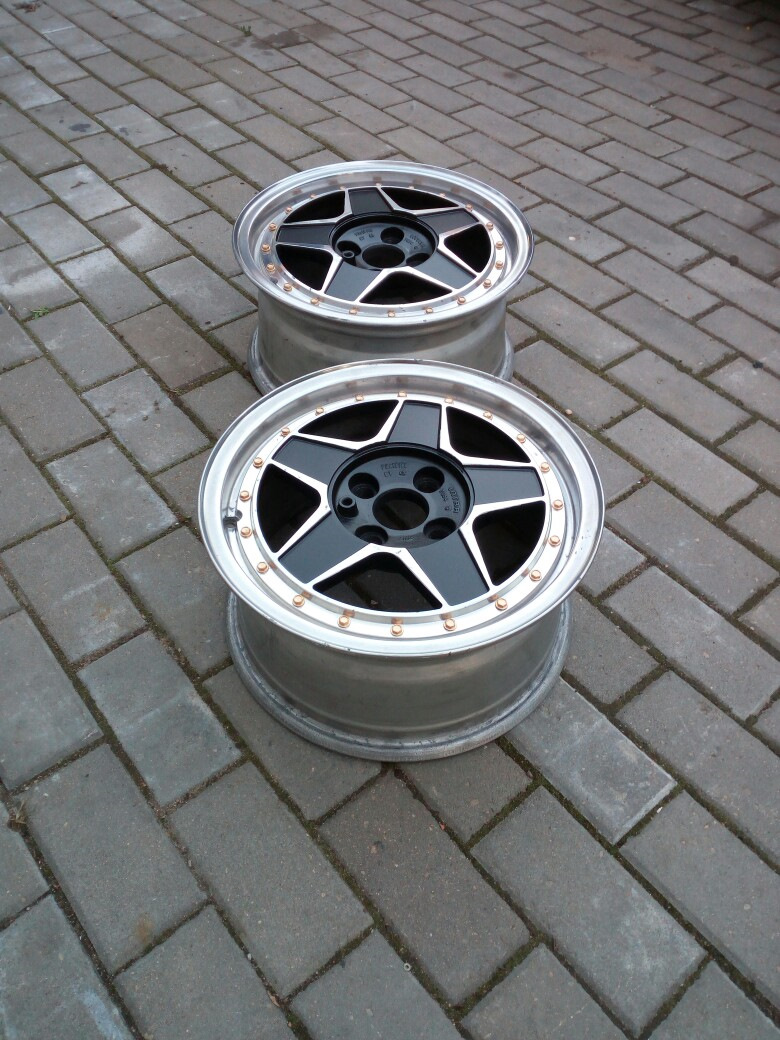 Диски r15 4x100. Intra r15 7j. Intra r15 7j 4x100. Диски intra r14. Диски intra KBA r14.