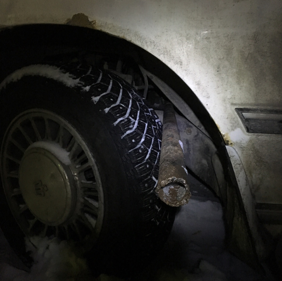 Залип стартер — Toyota Crown (S130), 2 л, 1988 года | своими руками ...