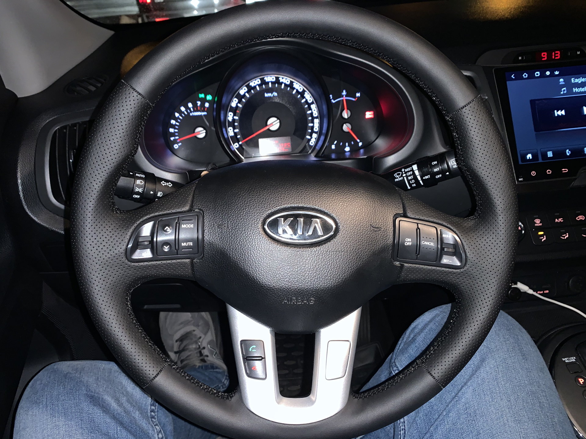 Перешил руль и кпп - KIA Sportage (3G), 2012 года стайлинг DRIVE2