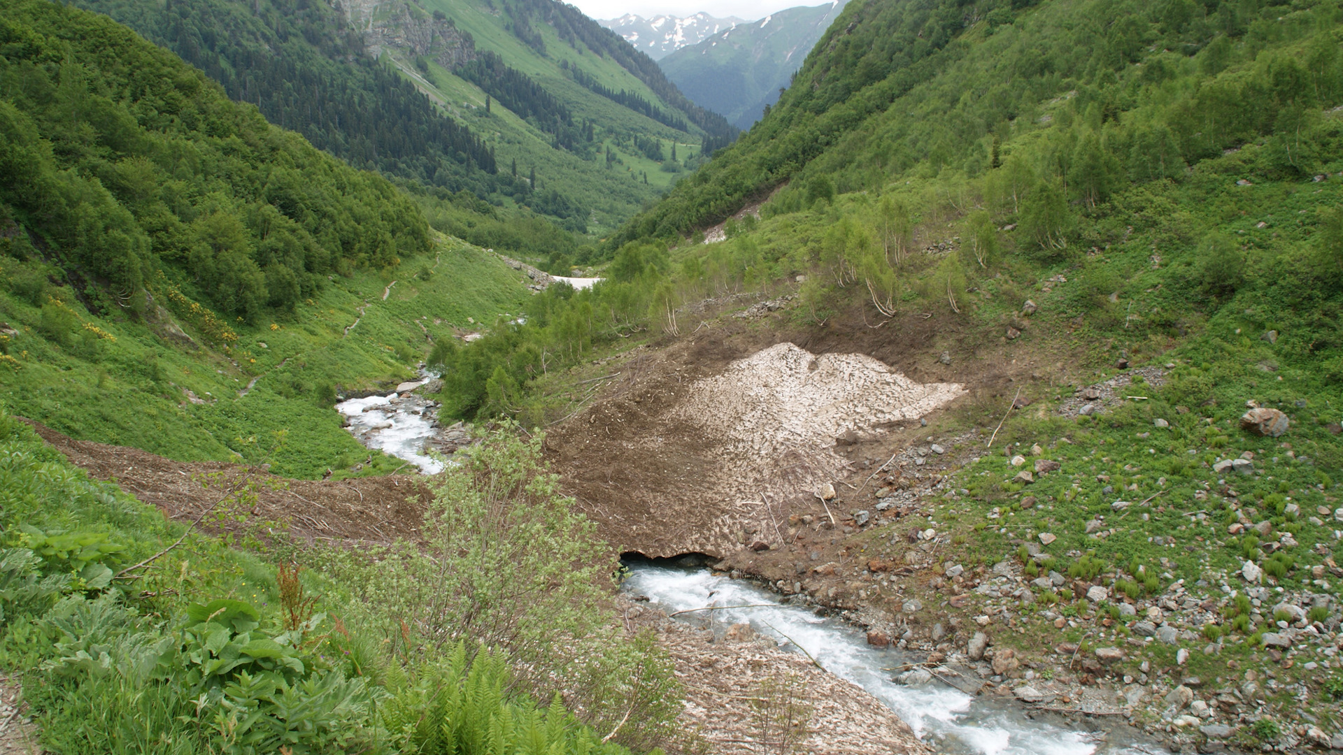 Посёлок Пхия Карачаево Черкесия