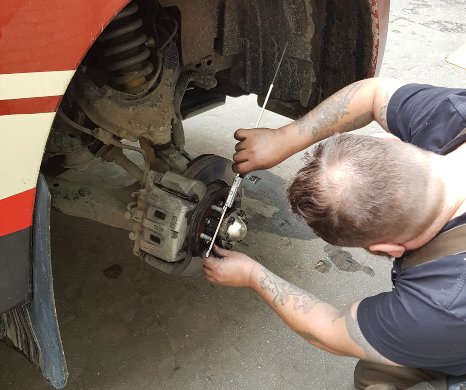 Фото в бортжурнале Isuzu D-Max (1G)