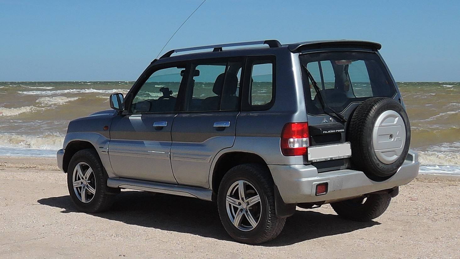 Mitsubishi pajero pinin фото