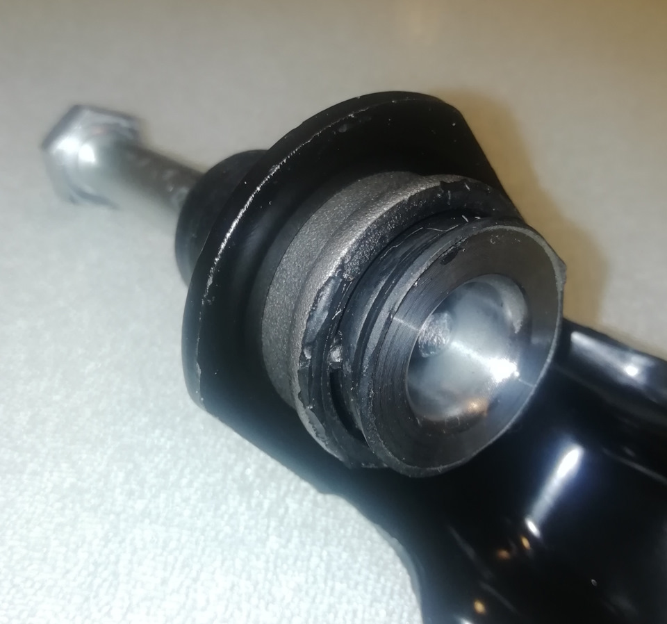 Рычаг подрамника Lynxauto C5777L вместо не подошедшего Sasic 4005522 ...