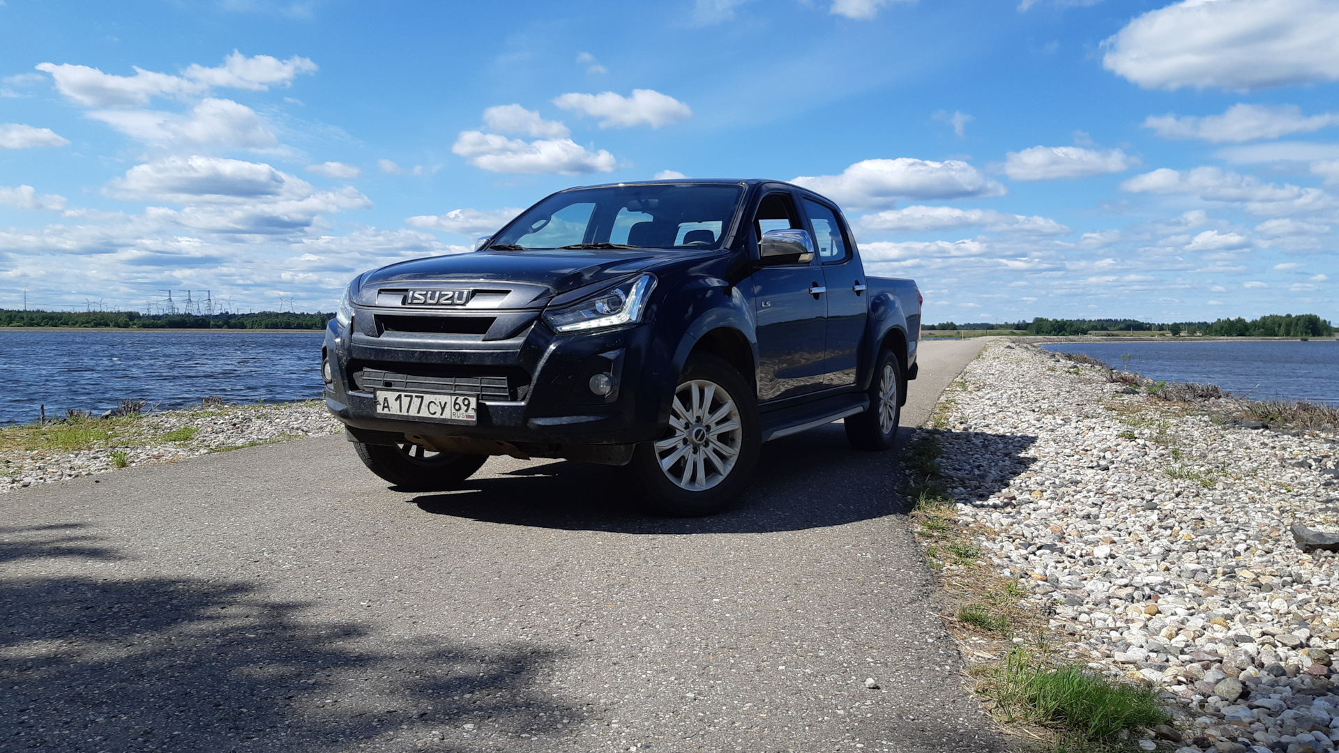 Isuzu D-Max (3G) 3.0 дизельный 2019 | 3 литра 4JJ1 на DRIVE2