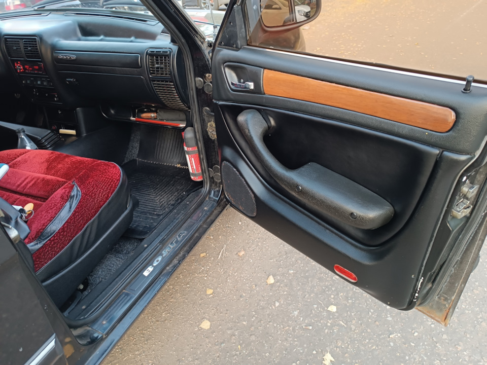 Правая дверь — ГАЗ 3110