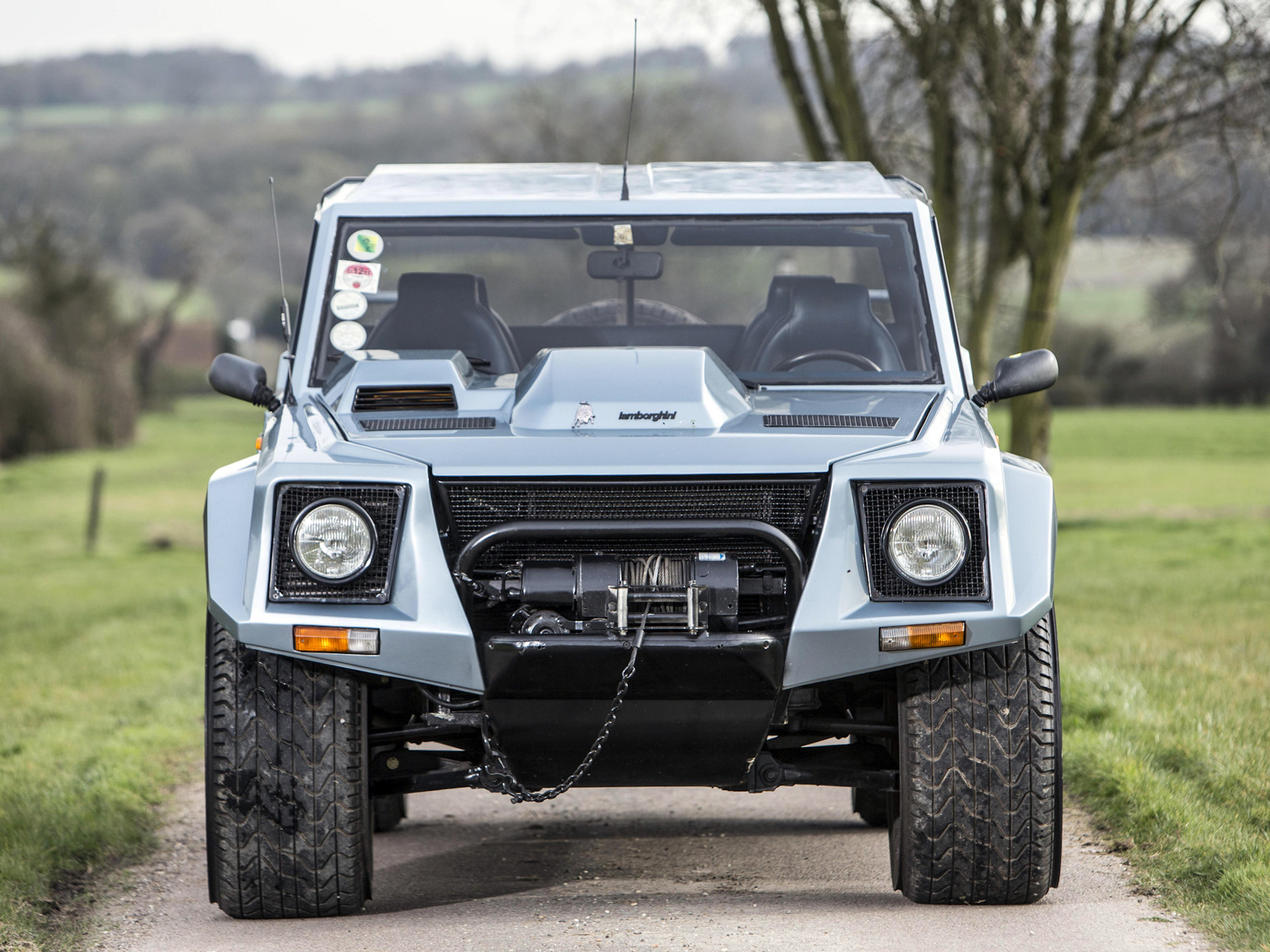 Lamborghini lm002