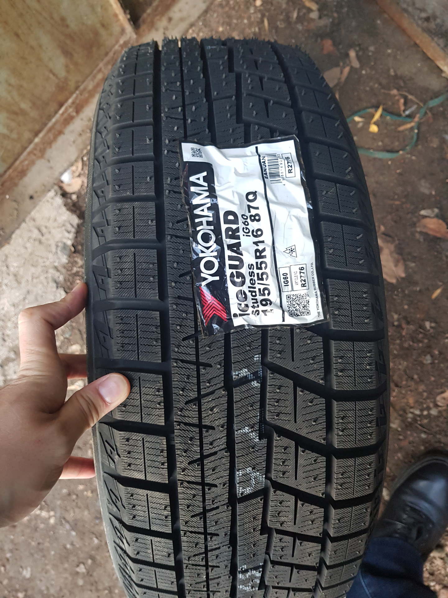 Yokohama ice guard ig60 зимняя отзывы. Yokohama ig60. Yokohama Ice Guard ig60 195/55 r16 87q зимняя. Guard ig60 Yokohama шипованная. Yokohama Ice Guard ig60 шипы.