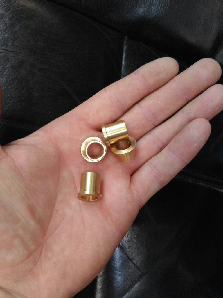 Вот такие втулочки пришли мне — BMW 5 series (E39)