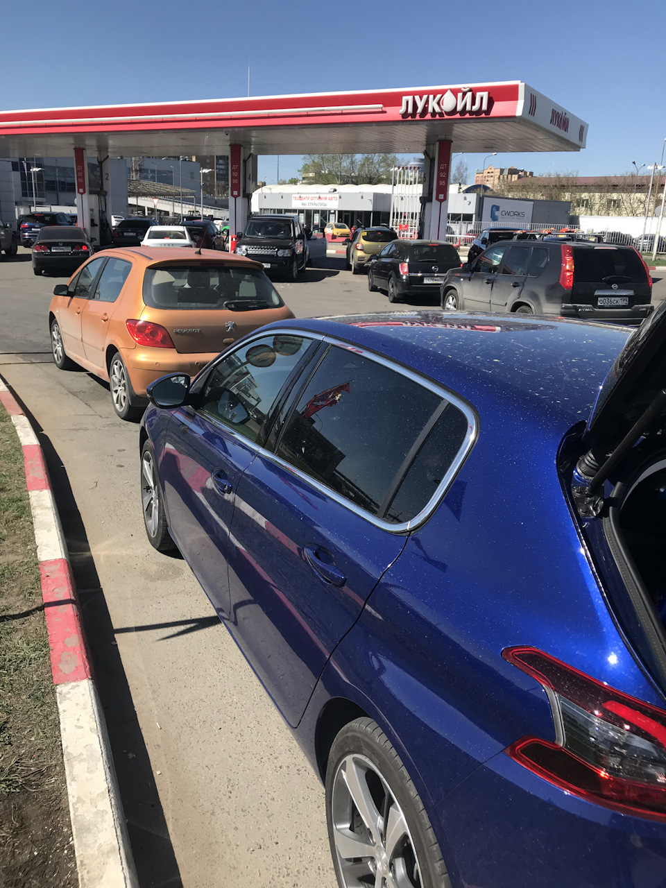 Прямые поставки пластиковых фиксаторов из Питера. Быстро, дорого, весело)) — Peugeot 307