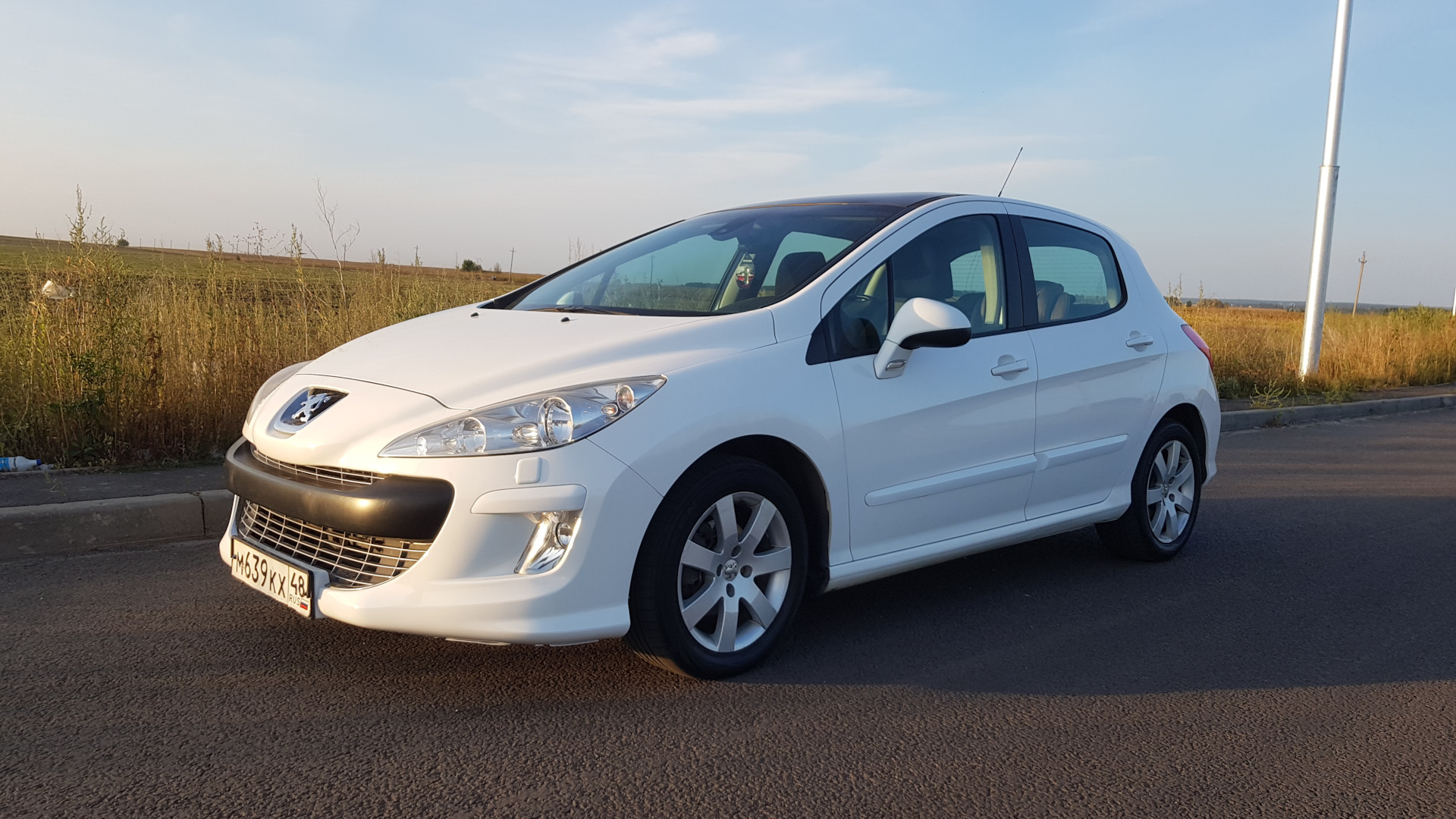 Ситроен ростов. Peugeot 308 2008.