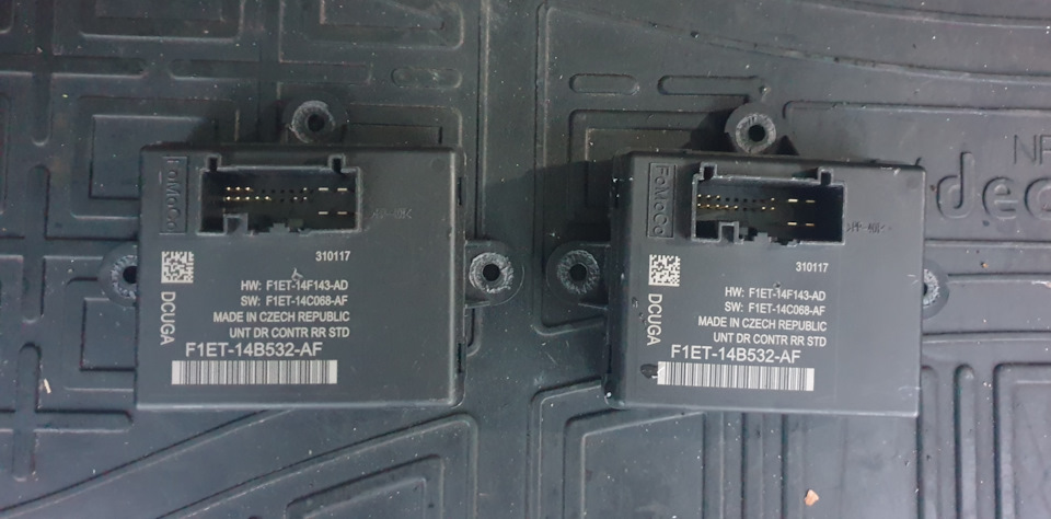 Блок комфорта задней двери на Ford C-Max II, Ford Focus III Hatchback ...