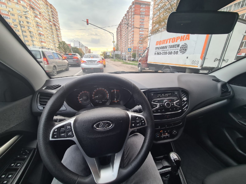 Веста 2025 салон фото