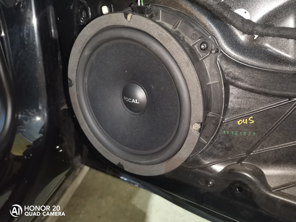 динамики в передние двери — Audi A7 Sportback (1G), 2,8 л, 2010 года ...