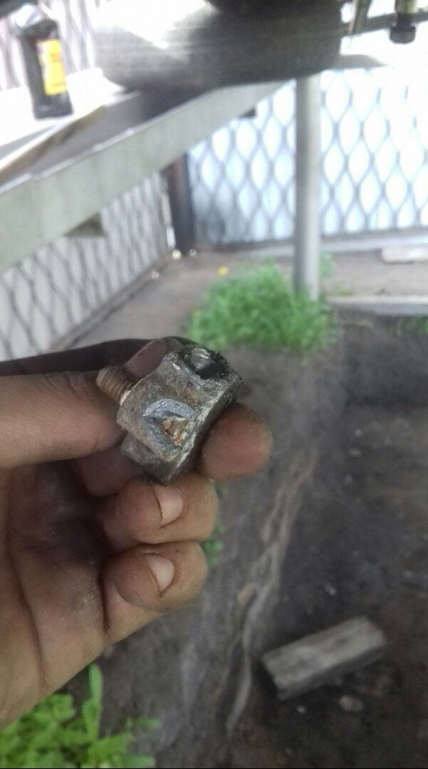 #Начало конца, ВАЗ 2106 замена: тормозных дисков, цилиндриков суппортов ...