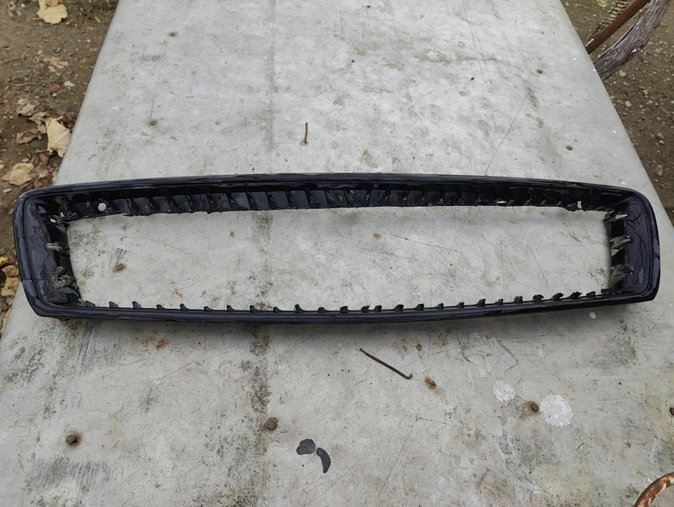 Остров решётки после антихрома — Toyota Chaser (100)