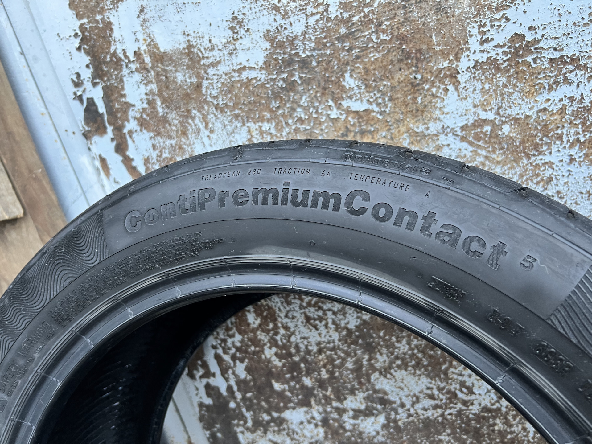 Купить Летние Шины Continental 215 R16