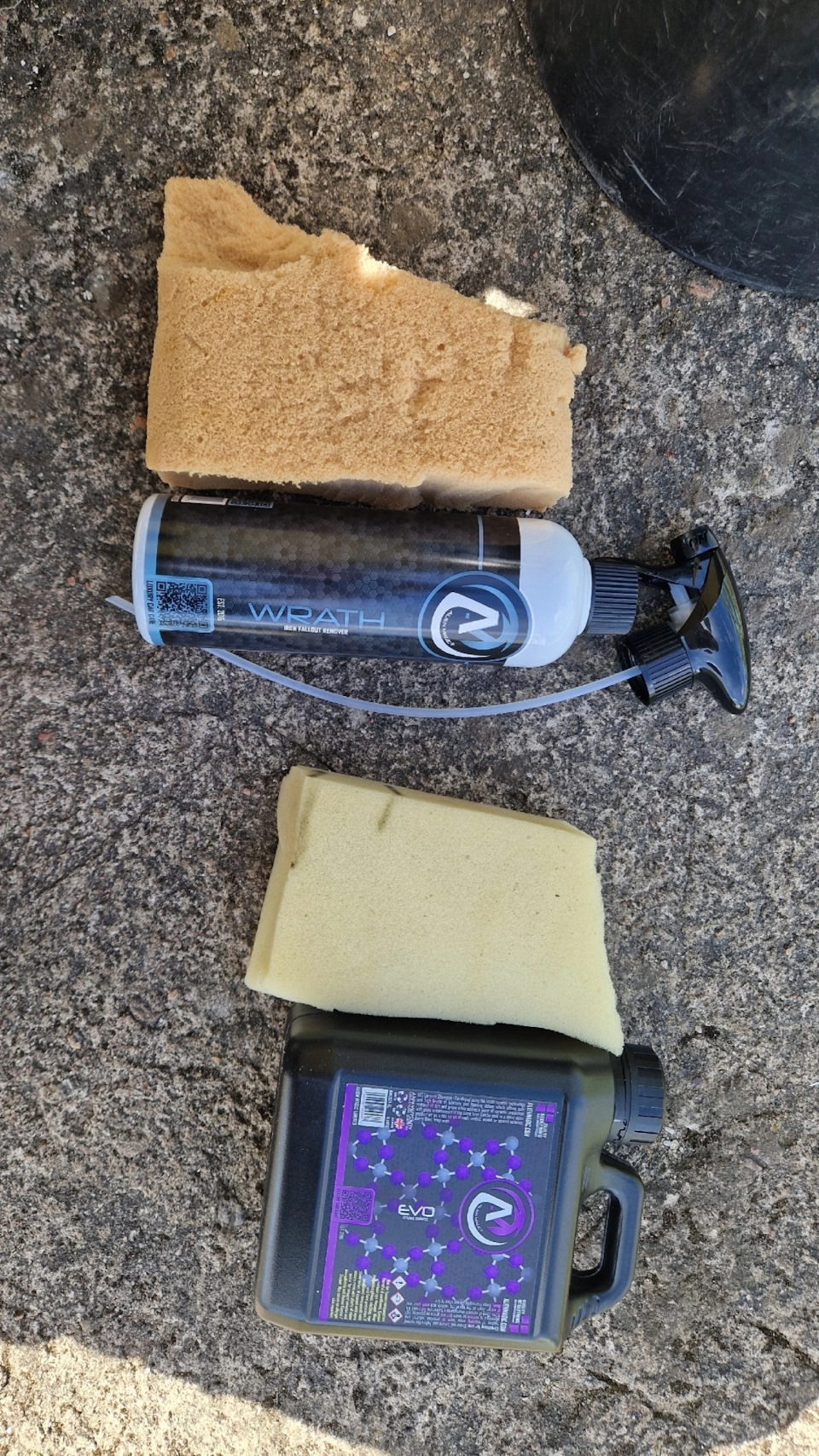 Сделал для каждого средства отдельную губку — BMW X5 (E53)