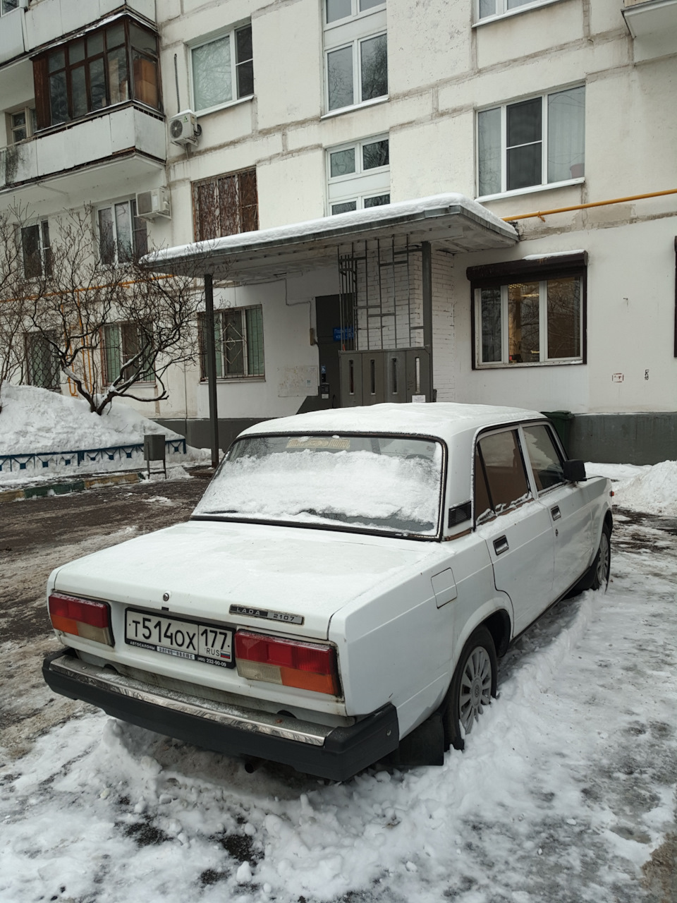 А двойка все ждет… — Lada 2102, 1,2 л, 1975 года | наблюдение | DRIVE2