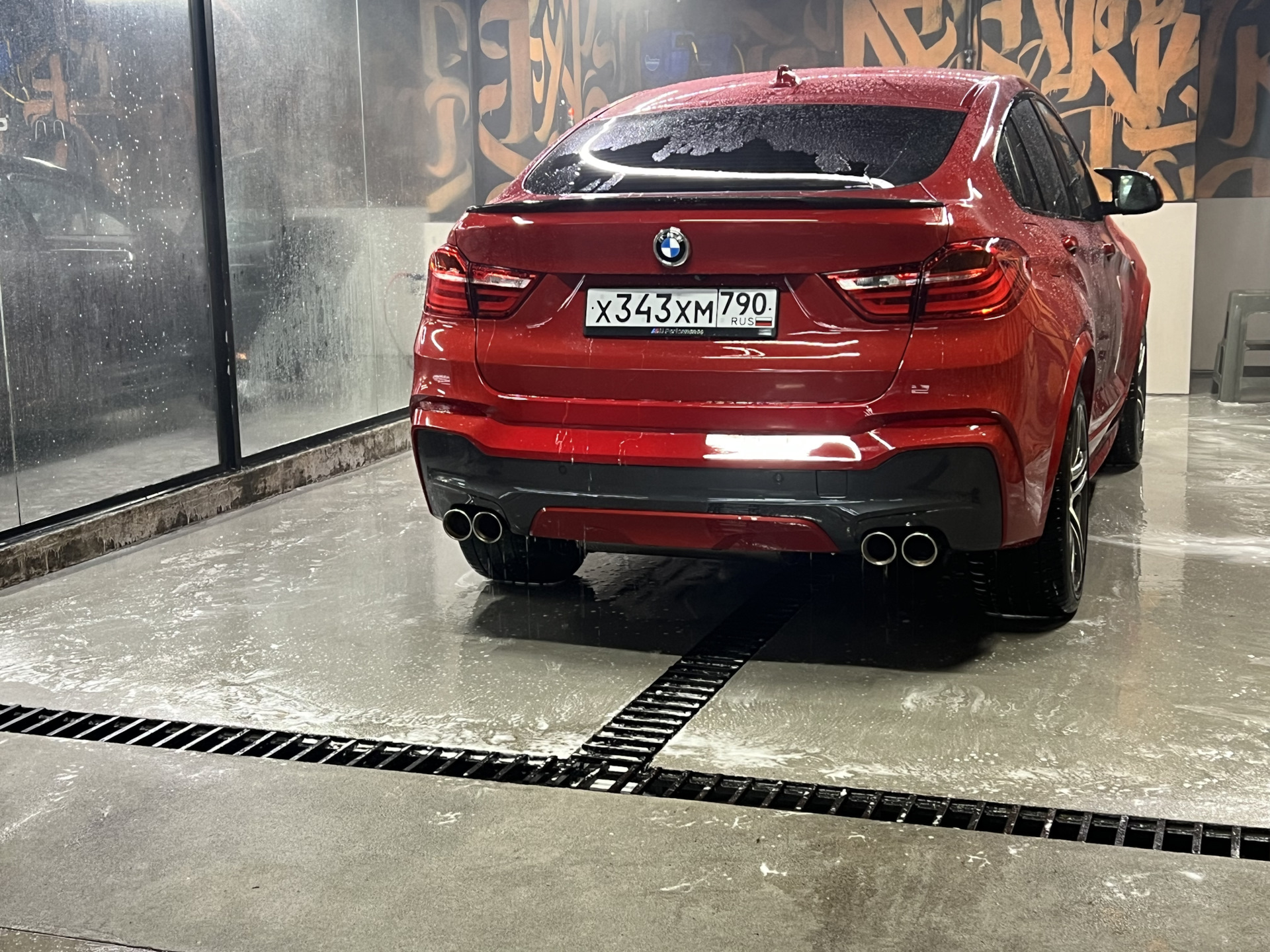 Бестолковый, но красивый пост 😻 — BMW X4 (F26), 3 л, 2016 года | мойка ...