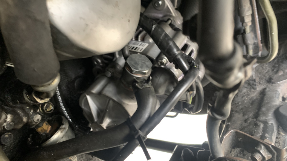 И тут неплохо — Mitsubishi Pajero Sport (1G)