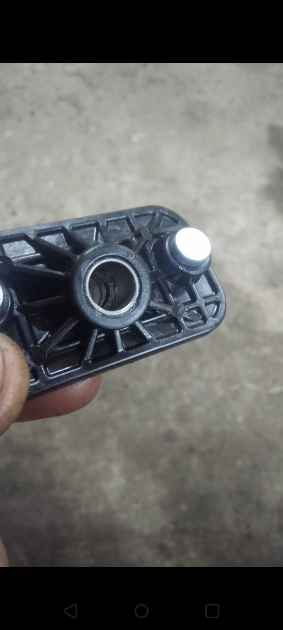 Замена трапеции дворников, задних колодок и регулировка переднего ...