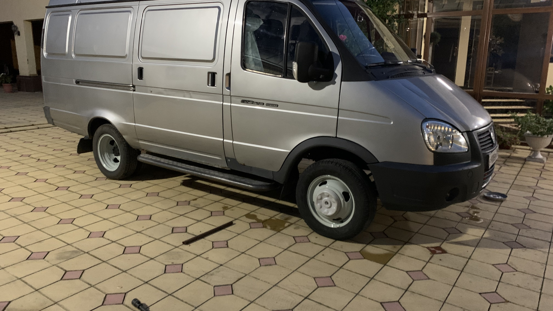 ГАЗ Газель 2.9 бензиновый 2010 | Серый перевозчик на DRIVE2