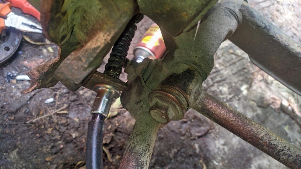 Ручник — KIA Sportage (2G), 2 л, 2009 года | плановое ТО | DRIVE2