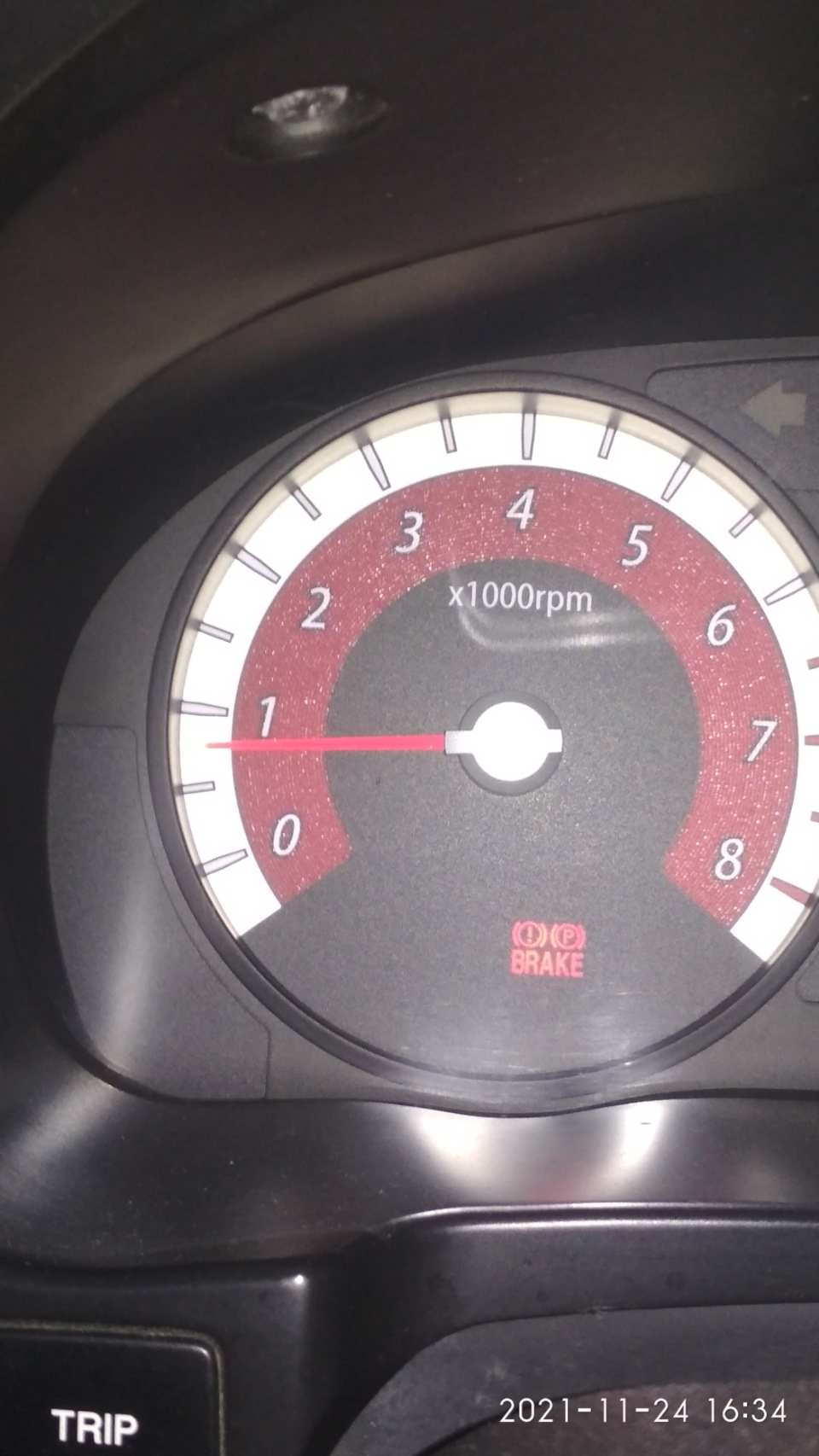 А какие у вас показания тахометра? — KIA Rio (2G), 1,4 л, 2010 года ...