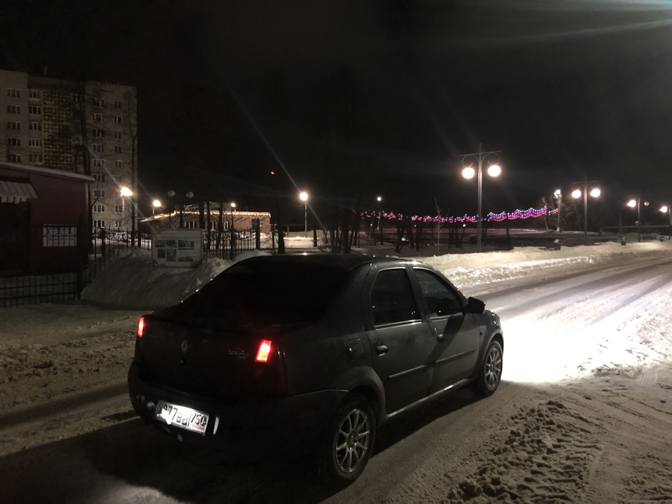 Красоты пост (r15 на логан) — Renault Logan (1G), 1,6 л, 2009 года ...