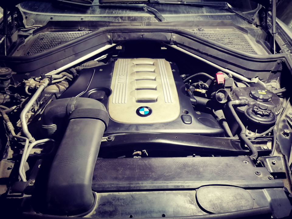 Фото в бортжурнале BMW X5 (E70)