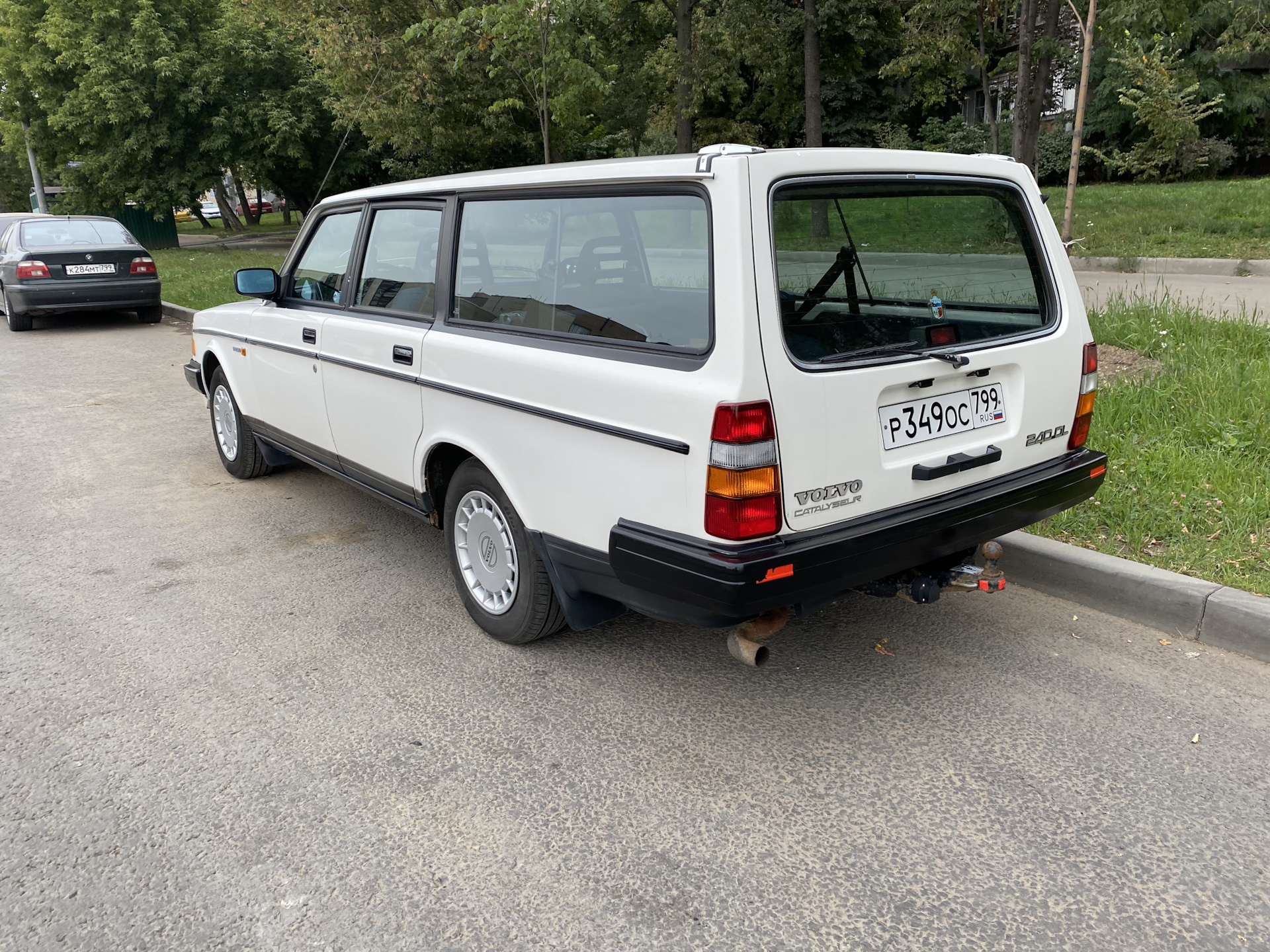 Volvo 240 катафалк