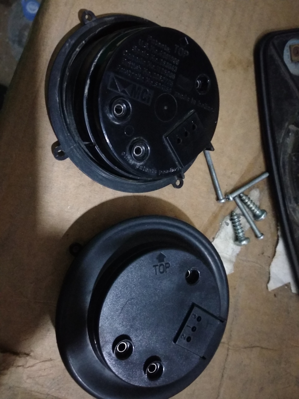 Замена моторедуктора зеркала — Lada Приора хэтчбек, 1,6 л, 2010 года ...