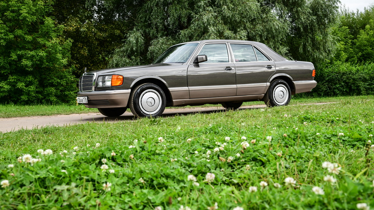 Mercedes-Benz S-Class (W126) 3.0 бензиновый 1988 | 130 000 советских рублей  на DRIVE2