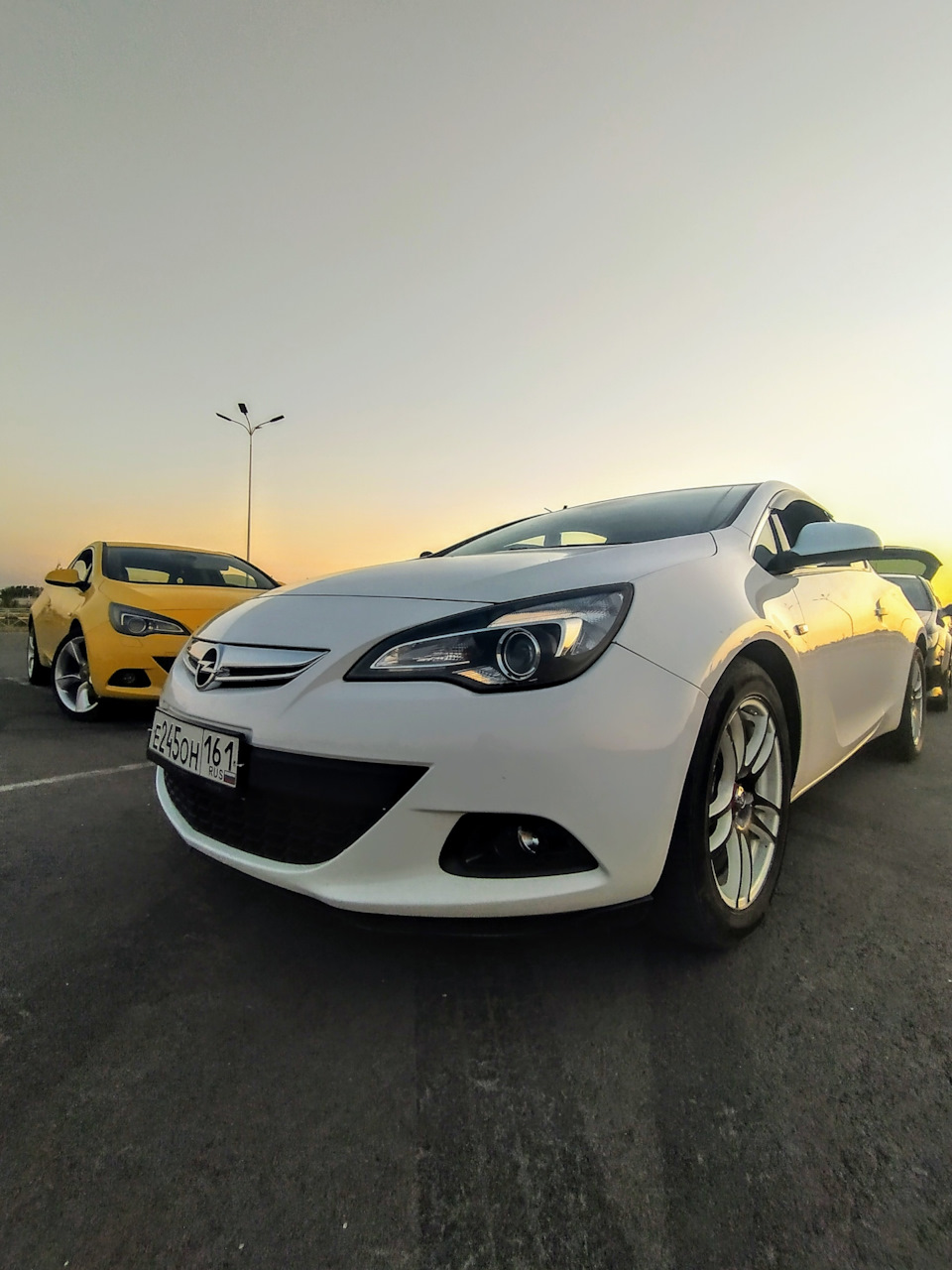 Мини встреча Астраклуба г. Ростов на Дону — Opel Astra J GTC, 1,4 л, 2012  года | встреча | DRIVE2